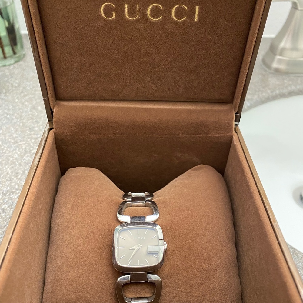 Womens Gucci watch